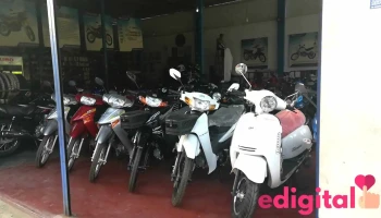 Christopher Rey Motos - Esq