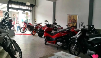 Pontacuarto Hnos Motos - Junín