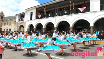 Sarhua Tours PERÚ(Ayacucho) - 9 De Diciembre 135