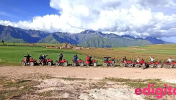 Urubamba valle sagrado - Av. Ferrocarril