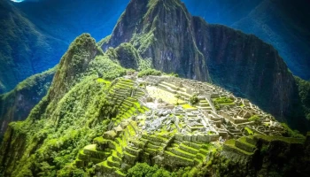 Wayraq Peru - Av Tullumayo 257