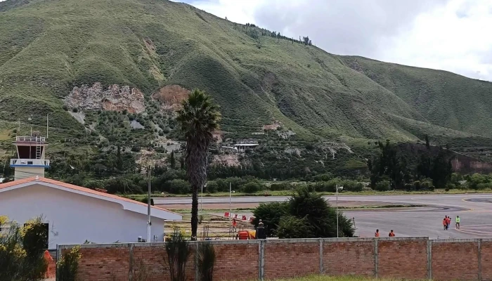 Aeropuerto De Anta -  Videos - Terminal Aereo