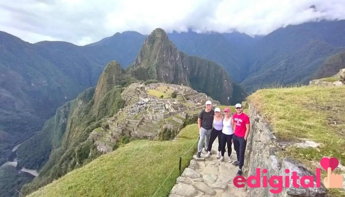 Amigos del Mundo - Travel and more - Cusco 08007