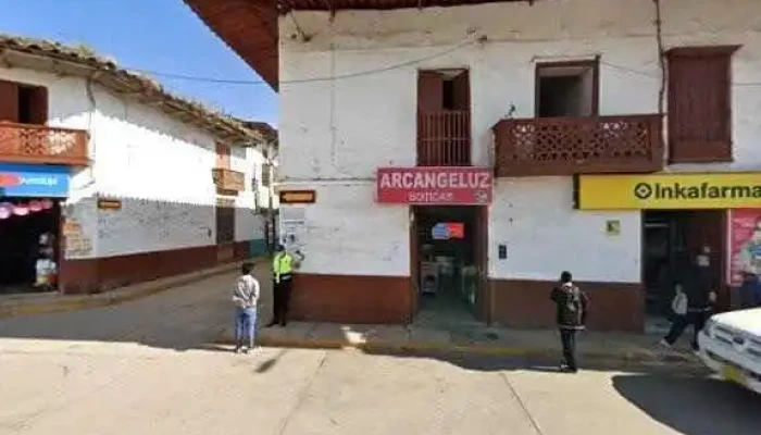 Arcangeluz Boticas -  Abierto Ahora - Santa Cruz