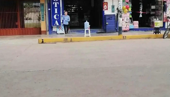 Botica 24 Horas -  Instagram - Oxapampa