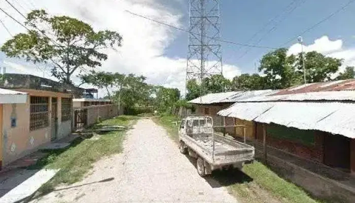 Botica Aaron Farma -  Abierto Ahora - Juanjuí