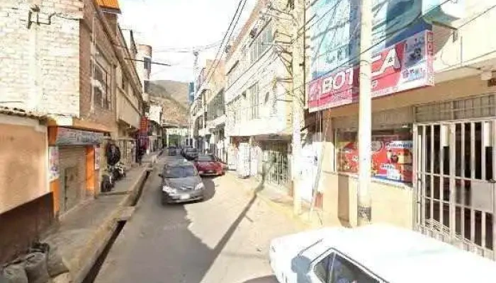 Botica Amel Farma -  Abierto Ahora - Tarma