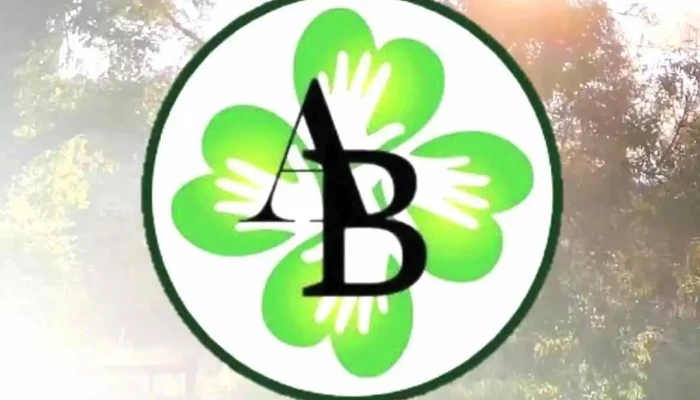 Botica Arcangeles Videos - Puerto Maldonado