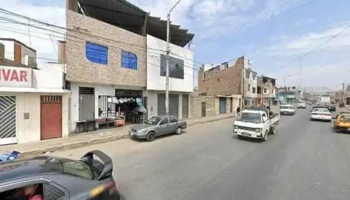 Botica Bolivar -  Opiniones - Chimbote