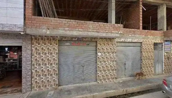 Botica Central -  Abierto Ahora - La Unión