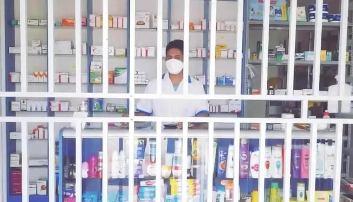 Botica Farma Julia -  Del Propietario - Nuevo Reque