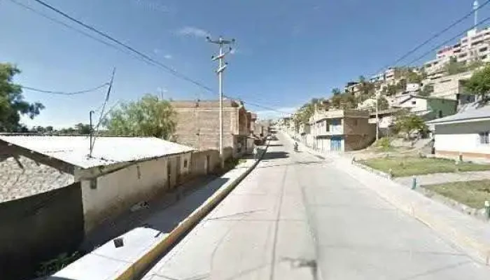 Botica Farmalinda -  Cerca De Mideg - Ayacucho