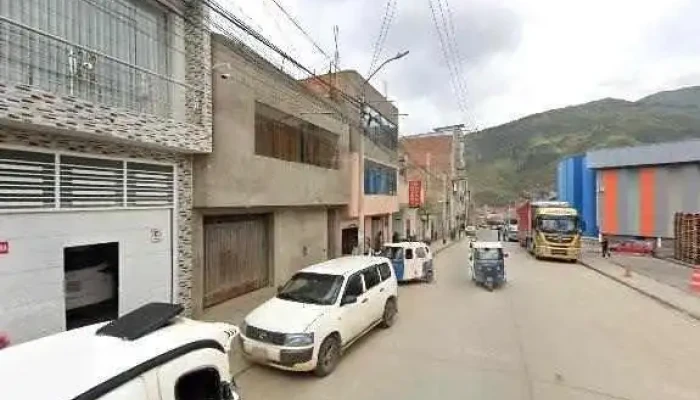 Botica Glinka Farma -  Cerca De Mi - Huánuco