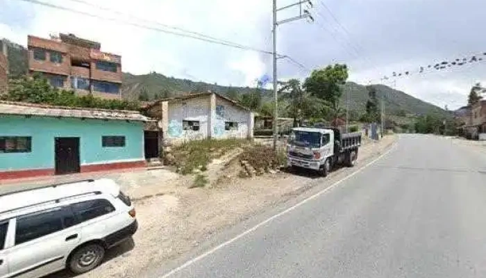 Botica Krisfarma -  Fotos - Peru