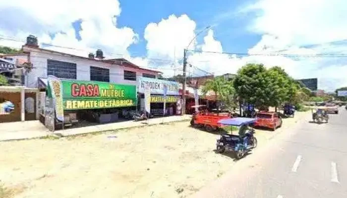 Botica La Inmaculada -    Micaela Bastidas Cerca De Mideg - Tarapoto