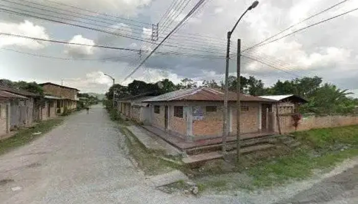 Botica Las Tres Marias Fotosdeg - Jirón Nicanor Reátegui C5