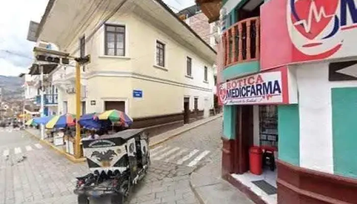 Botica Medicfarma -  Fotosdeg - Otuzco