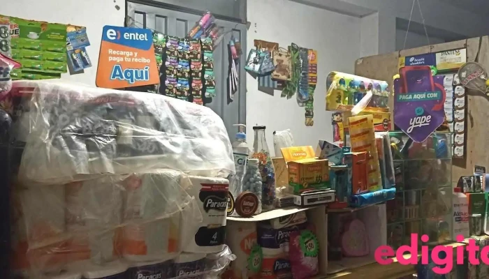Botica Pinedo's - Huacho