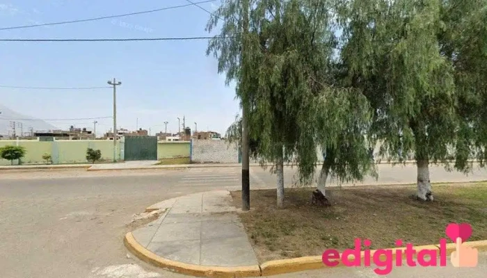 Botica Salud Vida - Laredo