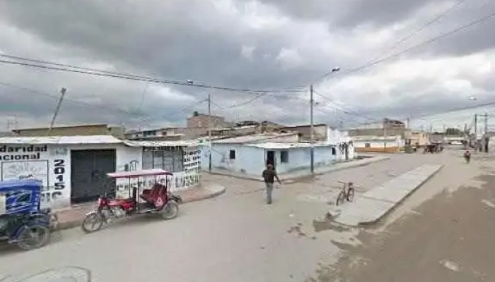 Botica Villanueva -  Precios - Cayaltí