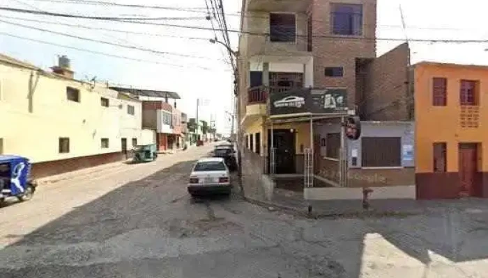 Botica Virgen De La Puerta -  Zona - Pacasmayo