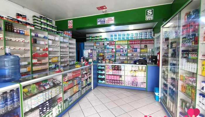 Botica Vitalfarma Del Propietario - Huaraz