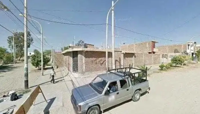 Boticas Jh Farma Abierto Ahoradeg - Piura