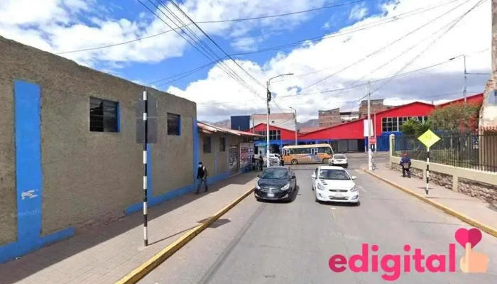 Bus terminal - Puputi