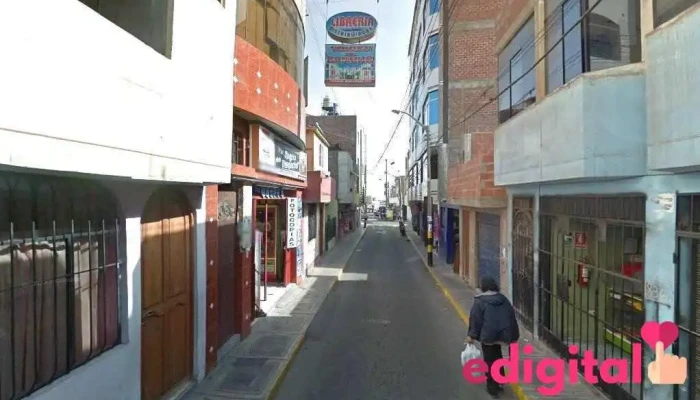 Delantales Catlo - Tacna 23000