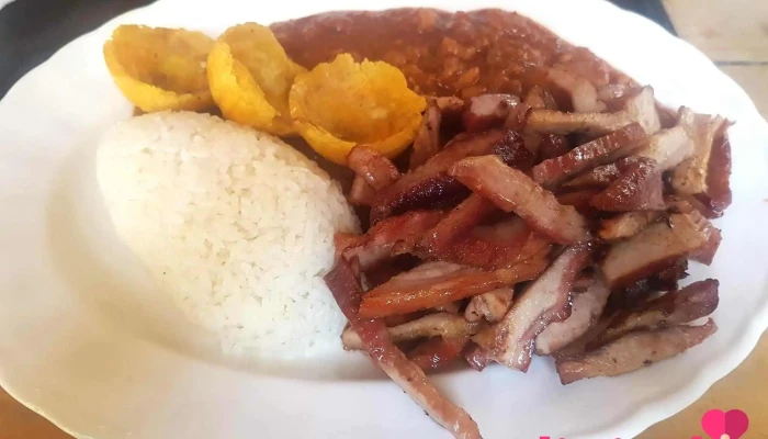 El Cerdito al Humo - Palpa
