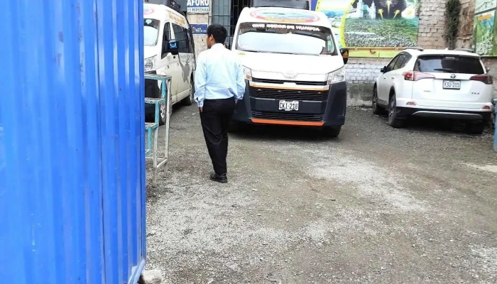 Empresa de Transportes Rey de los Andes - Abancay 03001