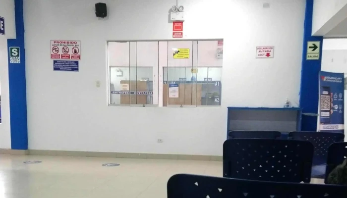Emtrafesa -    Agencia Ovalo Mochica Instagram - Av. Pablo Casals