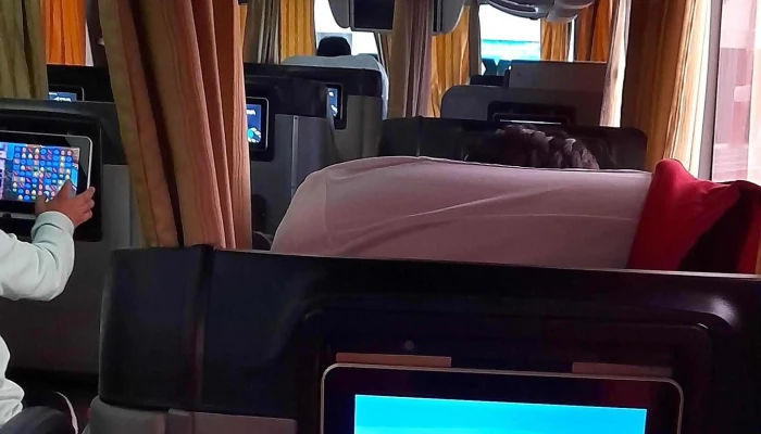 Exclusiva Bus Cama 180deg Telefono - Cercado de Arequipa