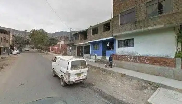 Farmacia Burgos -  Opiniones - Rímac