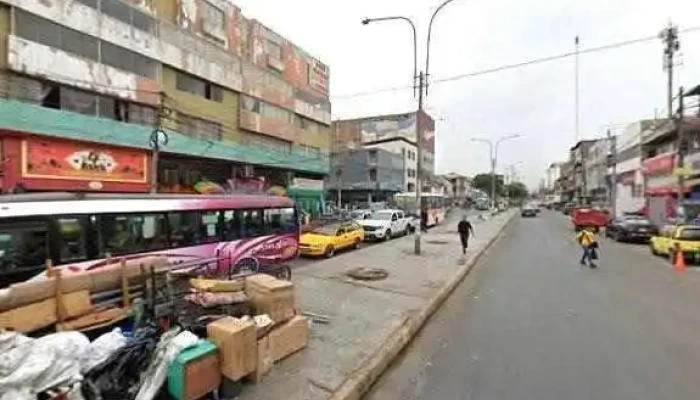 Farmacia Chavez Abierto Ahora - Trujillo