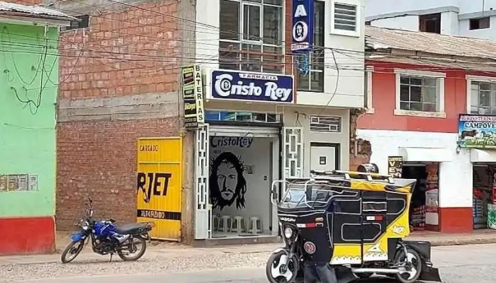 Farmacia Cristo Rey suc. - Sicuani