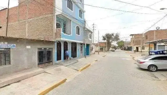 Farmacia Francisco Pharma -  Direccion - Sullana