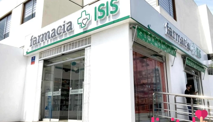 Farmacia Isis -    Husares Numero - Víctor Larco Herrera