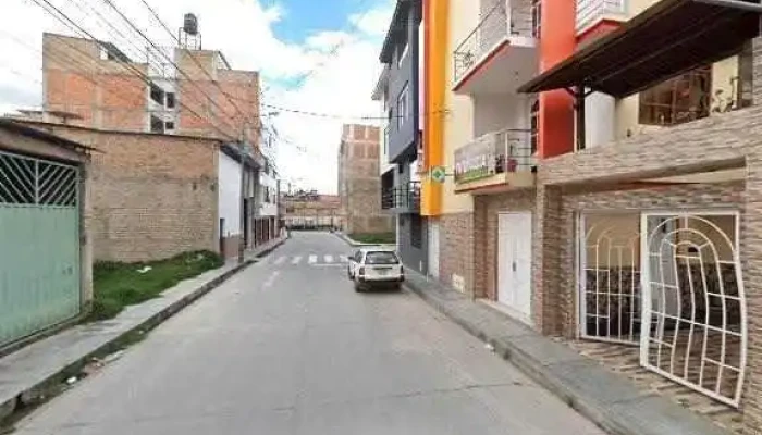 Farmacia La Azalea -  Numero - Cajamarca