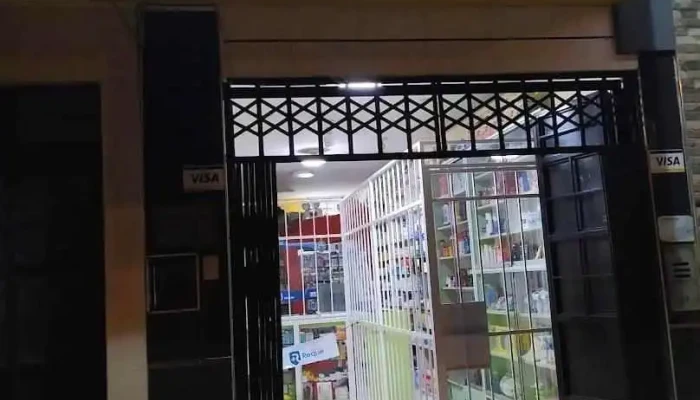 Farmacia Reque - Reque