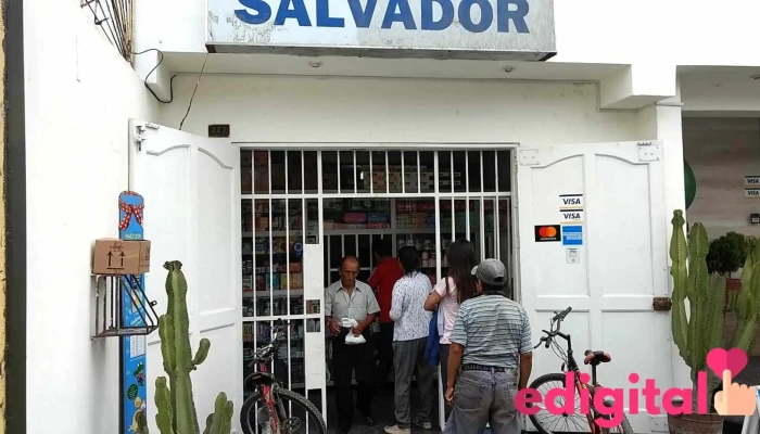 Farmacia Salvador - Cercado De Lima