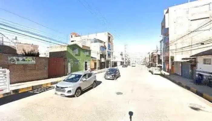 Farmacia Samalice -  Videos - Huancayo