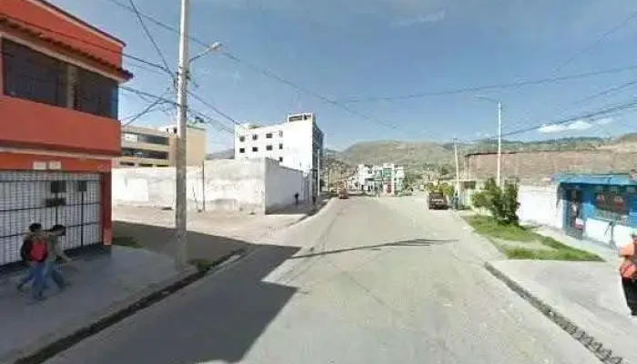 Farmacia Universo -  Comentarios - Ayacucho