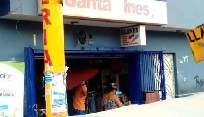 Farmacia Urcia - Trujillo