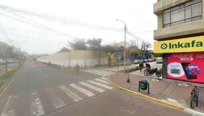 Inkafarma -  Cerca De Mideg - Lima