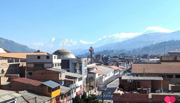 La Aurora -  Exterior - Huaraz