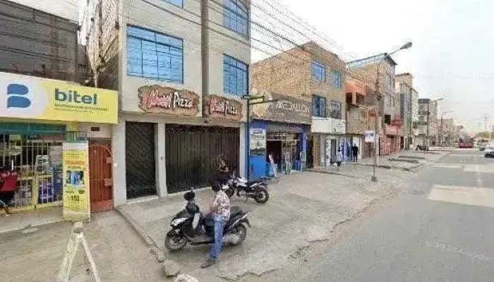 La Nacional Farmacias Y Boticaz -  Fotosdeg - Carabayllo