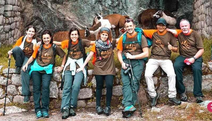 Machu Picchu Andes Tours - Av Antonio Lorena 432