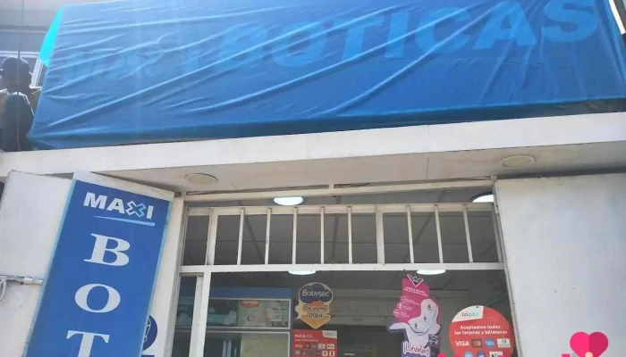 Maxi botica - San Luis