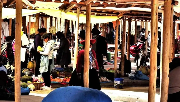 Mercado Chinchero - Chinchero 08651